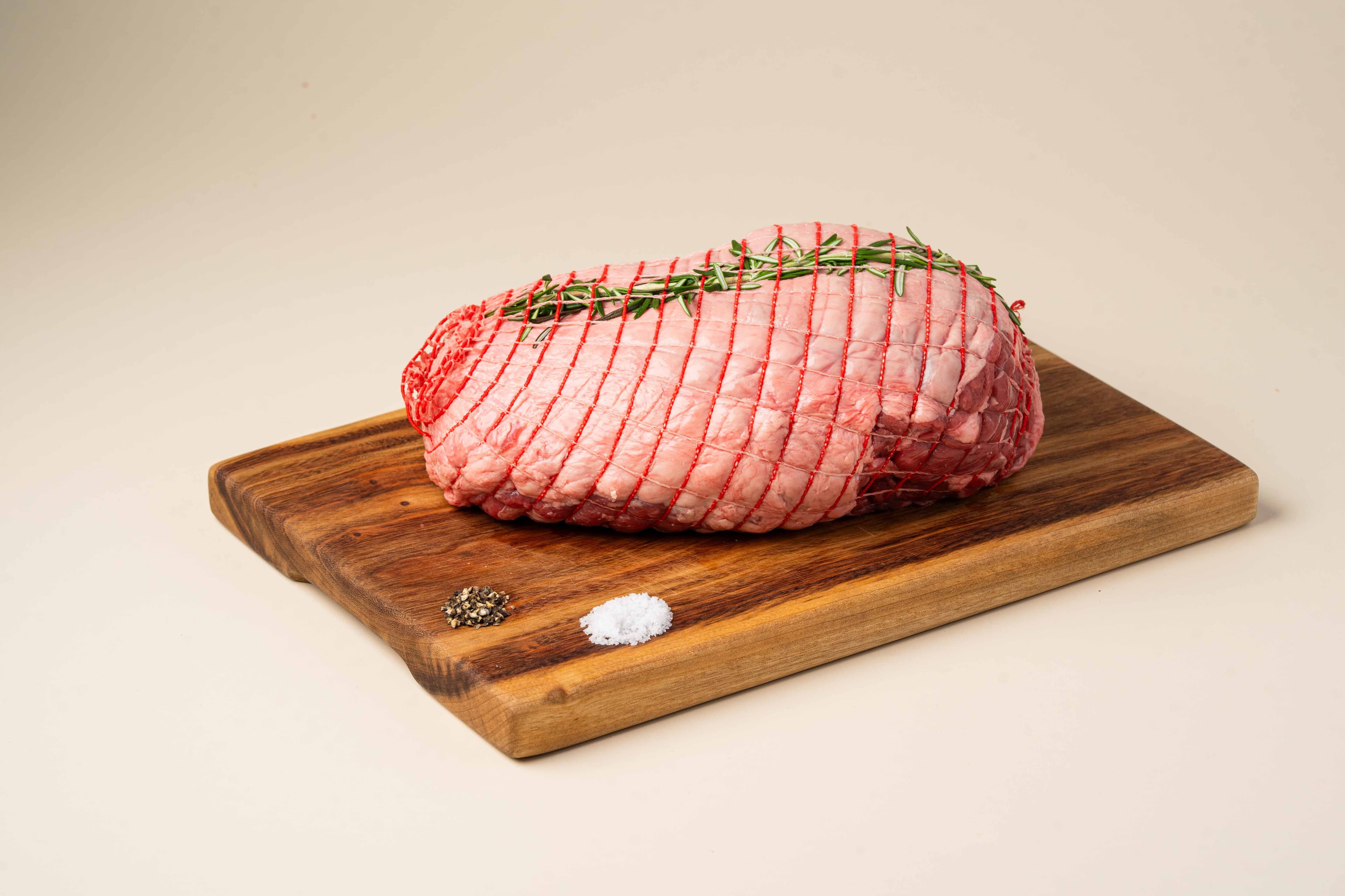 Lamb Shoulder (1.4–1.6kg)